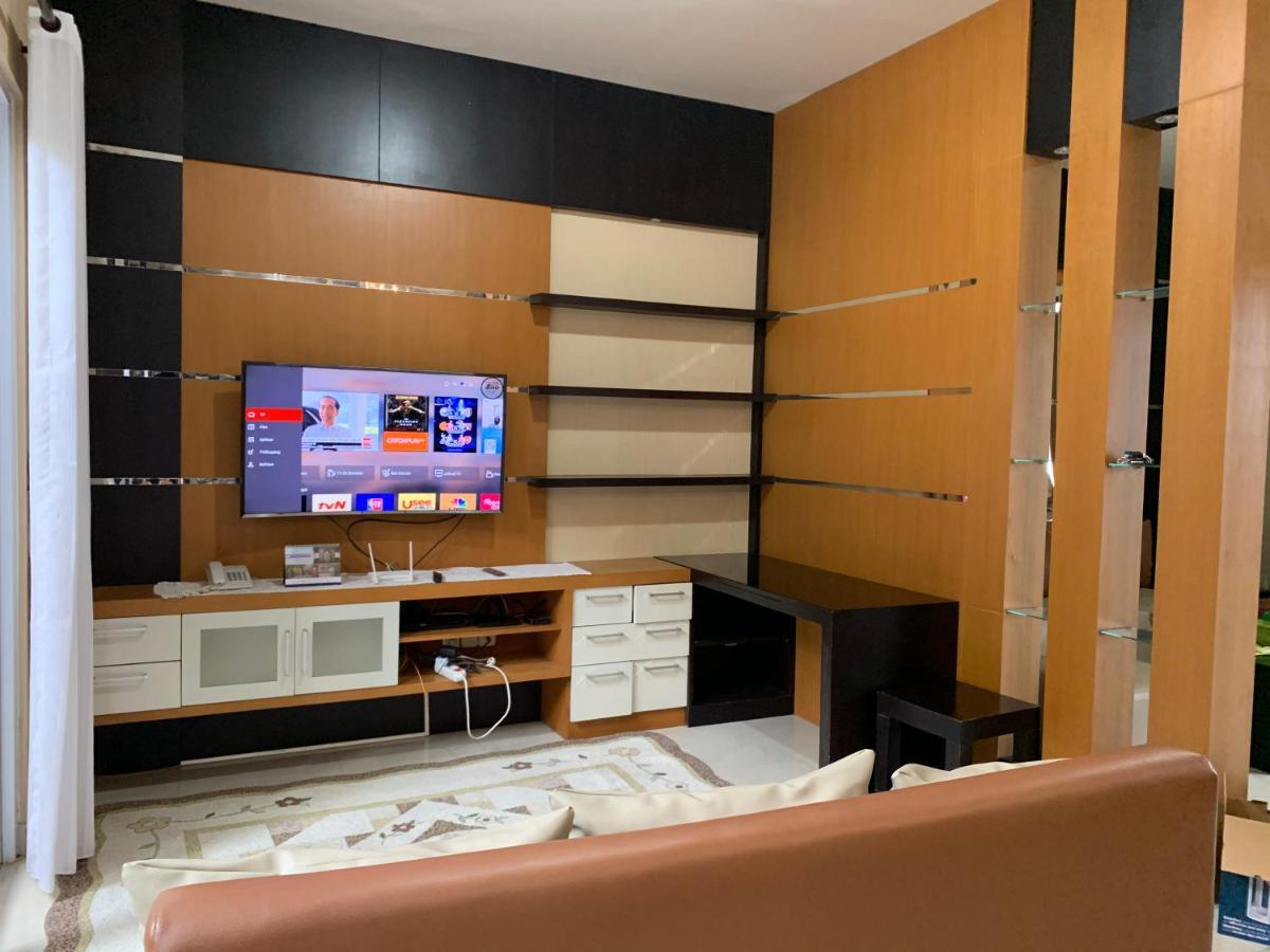 Platinum Setramurni Guest House Bandung 3Br Extérieur photo