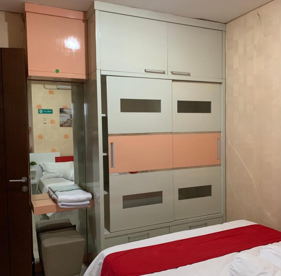Platinum Setramurni Guest House Bandung 3Br Extérieur photo