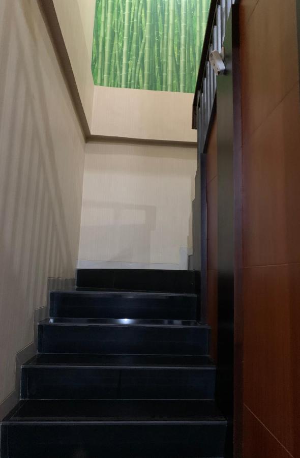 Platinum Setramurni Guest House Bandung 3Br Extérieur photo